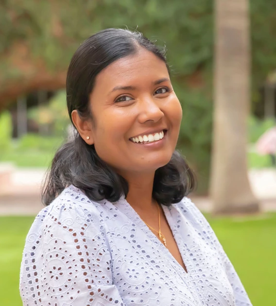 Amritha Wickramage Headshot